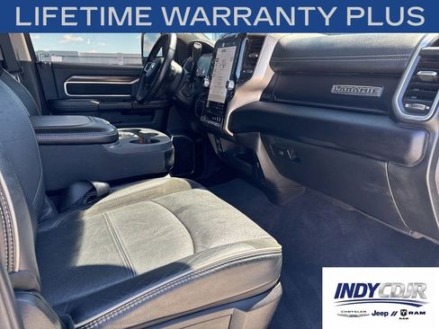 Used 2024 RAM 2500 Laramie AWD/4WD image 14