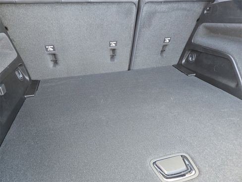 New 2026 Cadillac Optiq Sport 1 image 18