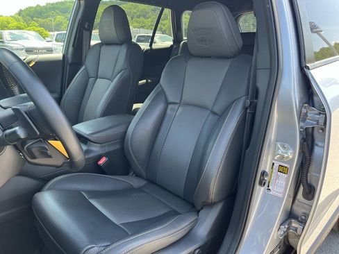 Used 2022 Subaru Outback Wilderness AWD/4WD image 30