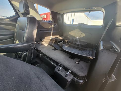 Used 2018 Chevrolet Traverse Premier AWD/4WD image 20