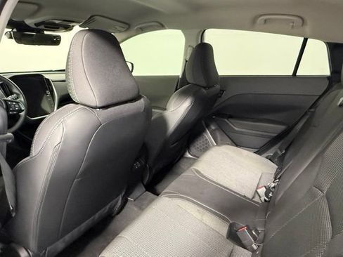 Used 2024 Subaru Crosstrek 2.0i Premium AWD/4WD image 38