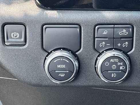 New 2026 GMC Sierra 1500 Elevation w/ Preferred Package image 18