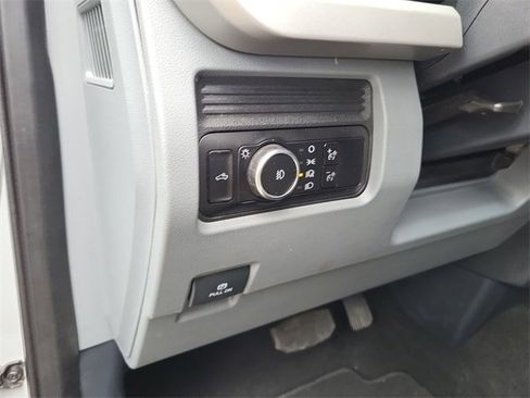 Used 2023 Ford F350 XLT image 14