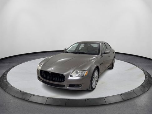 Used 2010 Maserati Quattroporte S image 1