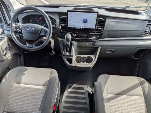 Used 2024 Ford Transit 350 XLT image 23