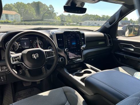 Certified 2025 RAM 1500 Big Horn AWD/4WD image 19