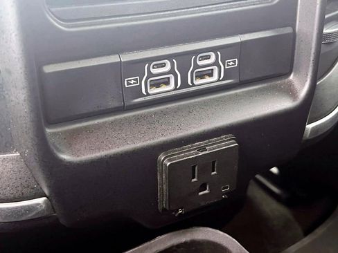 Certified 2022 RAM 1500 Big Horn image 14