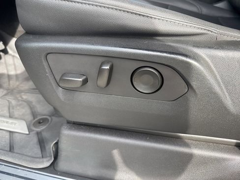 Used 2023 Chevrolet Silverado 1500 LTZ image 10