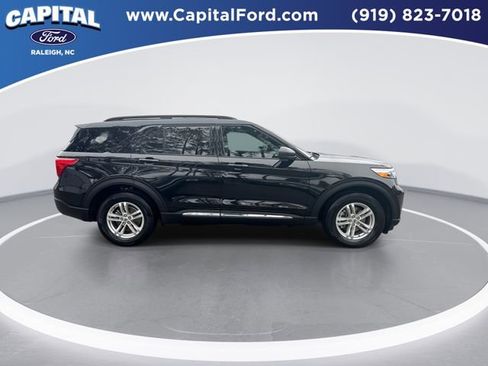 Certified 2021 Ford Explorer XLT w/ Class III Trailer Tow Package image 9