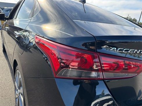 Used 2020 Hyundai Accent SEL image 9