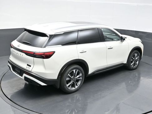 Used 2025 INFINITI QX60 Luxe w/ Vision Package image 40