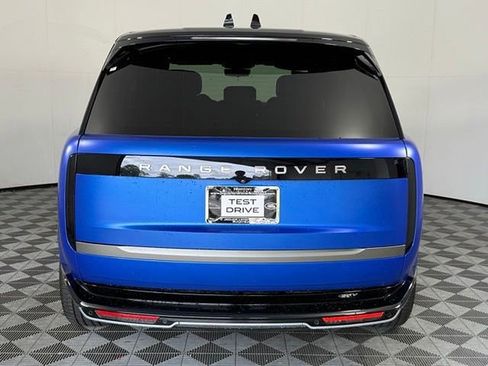 New 2025 Land Rover Range Rover Long Wheelbase SE AWD/4WD image 7