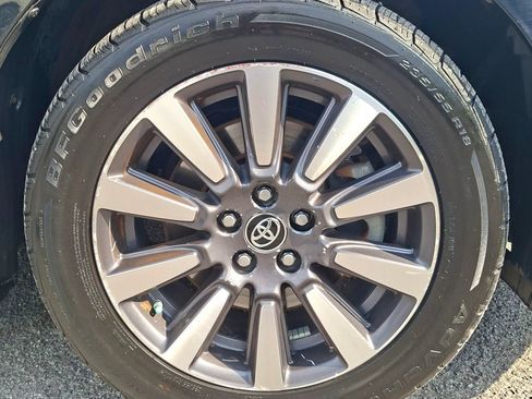 Used 2019 Toyota Sienna Limited Premium w/ Protection Package AWD/4WD image 33