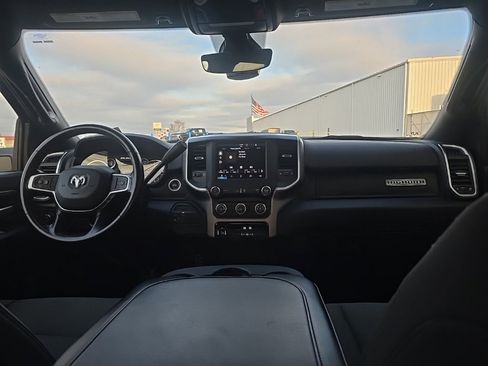 Used 2024 RAM 2500 Big Horn image 23
