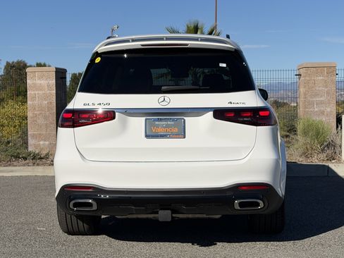 New 2026 Mercedes-Benz GLS 450 4MATIC image 9