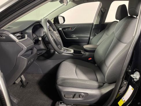 Used 2024 Toyota RAV4 XLE image 12