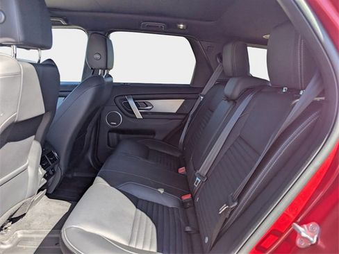 Used 2024 Land Rover Discovery Sport Dynamic SE image 13