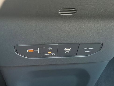 New 2026 Kia EV9 Light RWD image 33