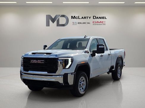 New 2026 GMC Sierra 2500 Pro AWD/4WD image 2