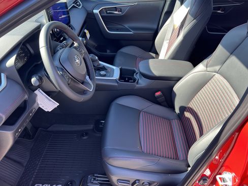 Certified 2025 Toyota RAV4 XSE image 9