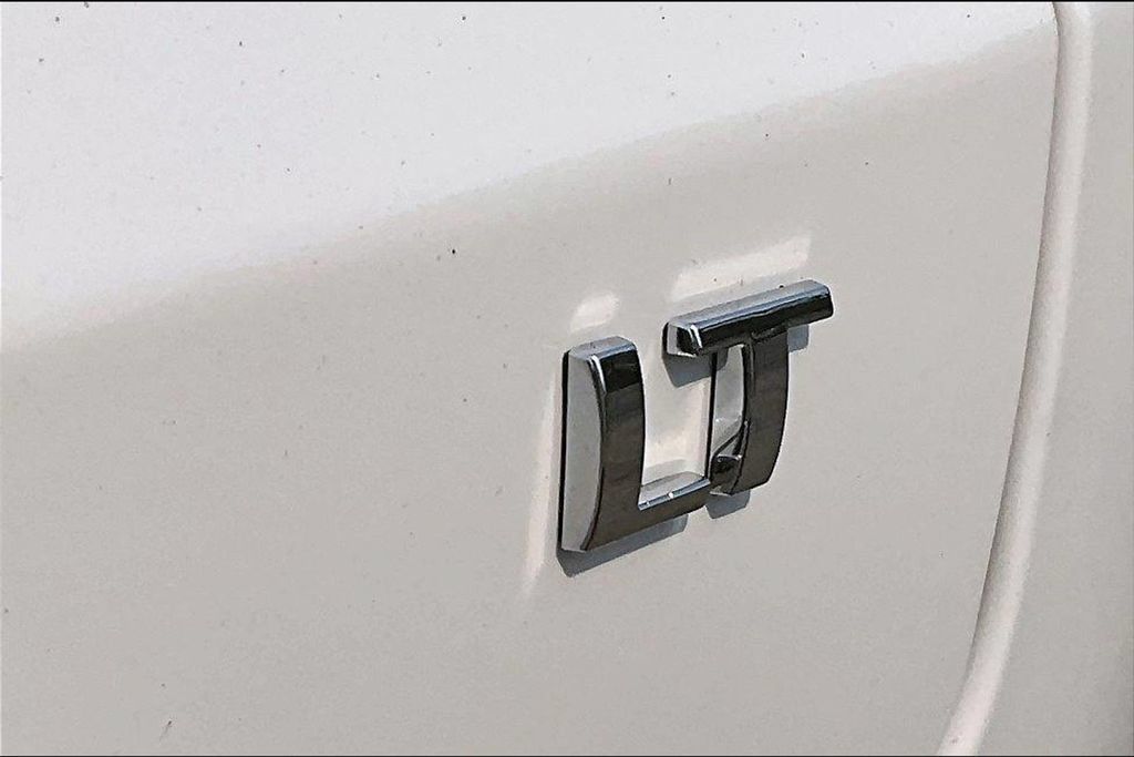 Used 2021 Chevrolet TrailBlazer LT w/ Convenience Package AWD/4WD image 11