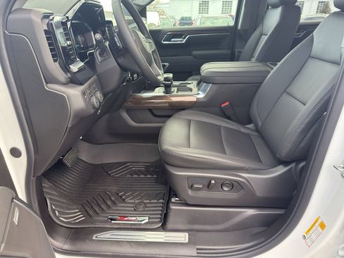 New 2026 Chevrolet Silverado 1500 RST image 9