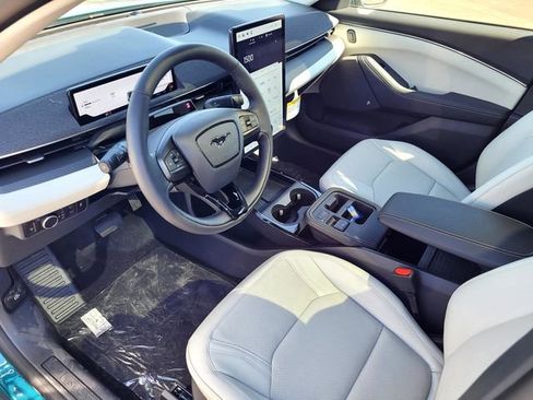 New 2026 Ford Mustang Mach-E Premium image 7