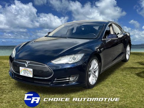 Used 2014 Tesla Model S 60 RWD image 1