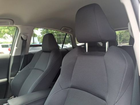 Used 2021 Toyota Venza LE w/ Carpet Mat Package (TMS) AWD/4WD image 17