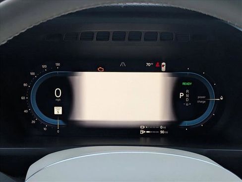 Used 2024 Volvo XC90 T8 Plus image 11