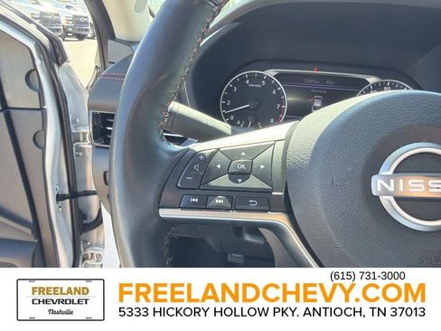 Used 2024 Nissan Sentra SR FWD image 28
