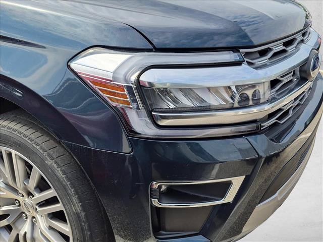 Used 2022 Ford Expedition Max Platinum AWD/4WD image 12