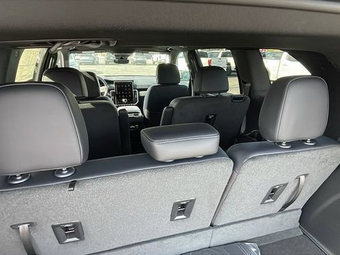 New 2027 GMC Acadia Elevation w/ Black Edition FWD image 30