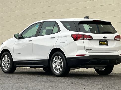 Used 2024 Chevrolet Equinox LS w/ LPO, Cargo Package image 6