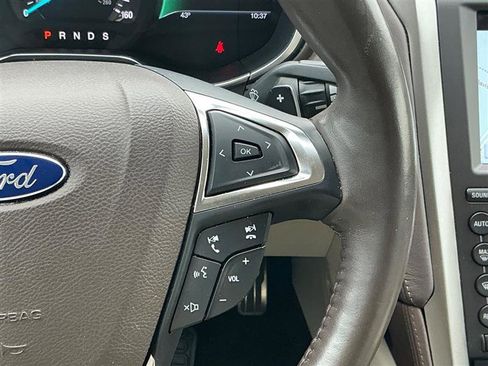 Used 2017 Ford Fusion Platinum image 40