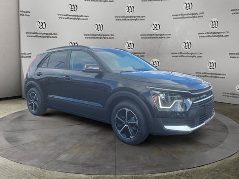 New 2026 Kia Niro EX image 7