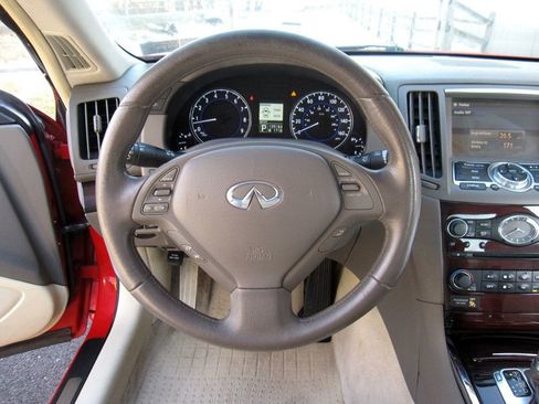 Used 2011 INFINITI G37 x Coupe w/ Premium Pkg image 20