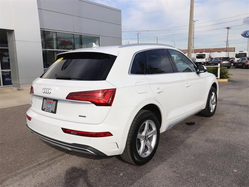 Used 2021 Audi Q5 2.0T Premium image 11