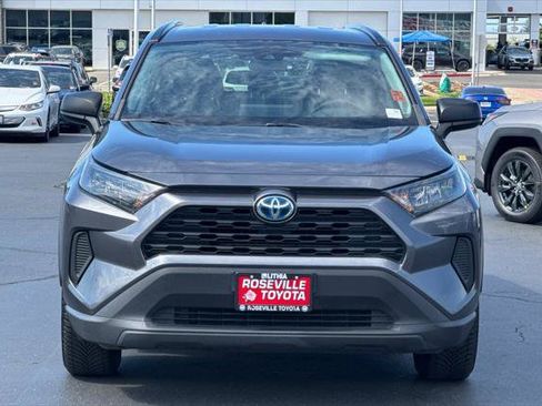 Certified 2021 Toyota RAV4 LE AWD/4WD image 10