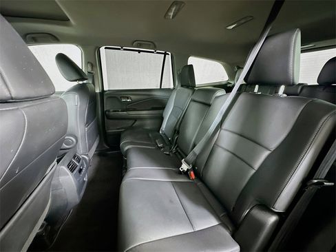 Used 2022 Honda Pilot Special Edition image 14