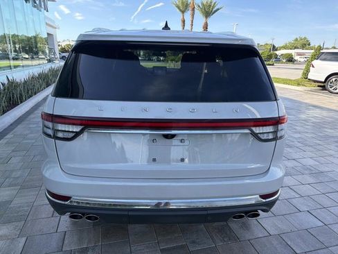 Certified 2024 Lincoln Aviator Reserve w/ Equipment Group 201A RWD image 3