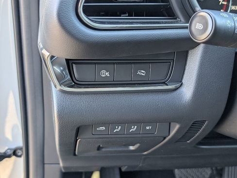 Certified 2025 MAZDA CX-30 2.5 Turbo w/ Premium Package image 28