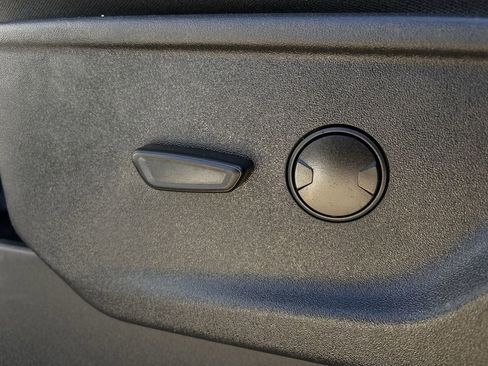 Used 2024 Ford F350 XLT image 28