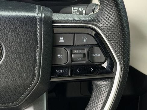 Used 2024 Toyota Sequoia Capstone AWD/4WD image 15