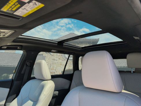 Certified 2024 Lexus TX 350 TX 350 PREMIUM w/ Captains Chair Package image 8