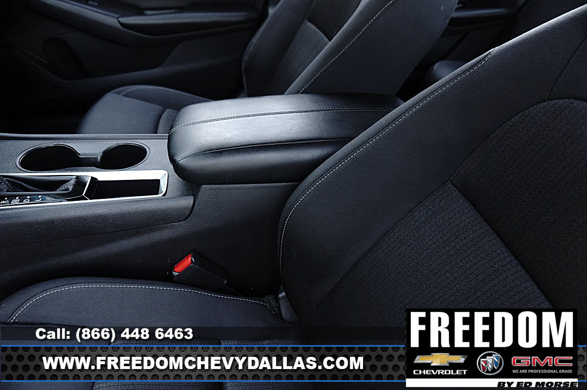 Used 2025 Nissan Altima 2.5 SV FWD image 30