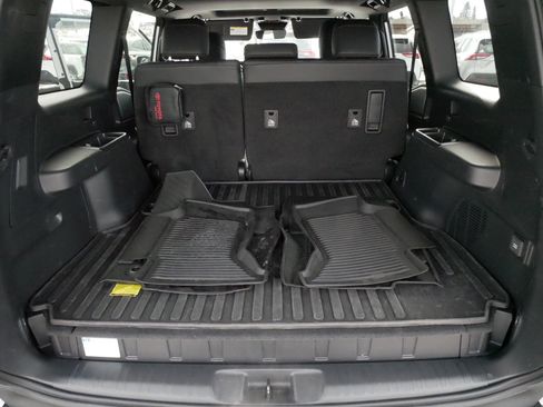 Used 2025 Toyota Land Cruiser image 18