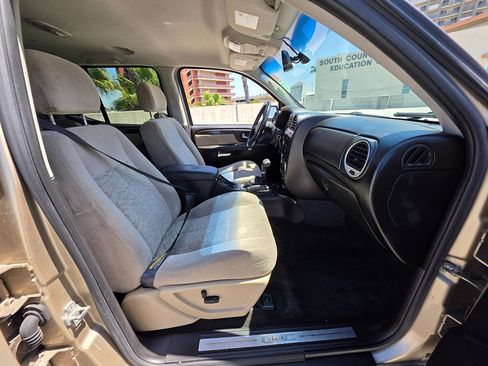 Used 2006 GMC Envoy XL SLE w/ Sle Preferred Equipment Group image 14