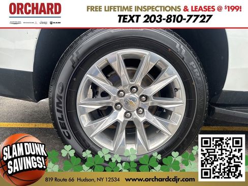 Used 2023 Chevrolet Suburban Premier image 10