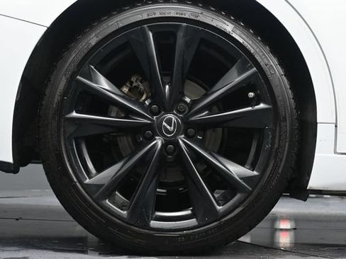 Used 2023 Lexus ES 350 F Sport w/ Accessory Package (Z2) FWD image 9